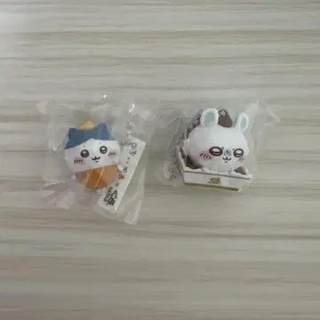 치이카와 쿠라스시 비쿠라폰 피규어 하치와레 모몽가