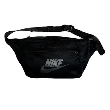 새상품급 NIKE 나이키 테크 힙 팩 바디백 (10L) 남성용