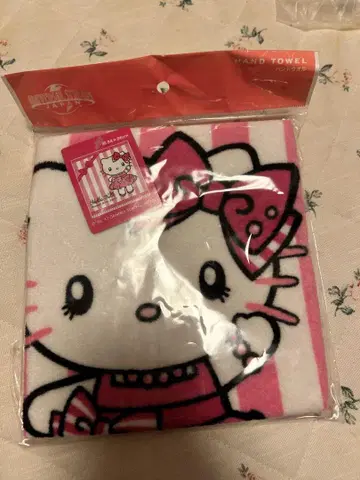 헬로키티 핸드 타월