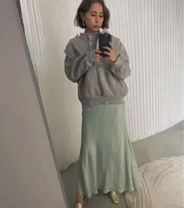 아메리 샤인 플레어 스커트