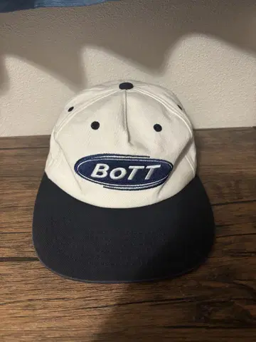 BoTT 네이비 화이트 캡