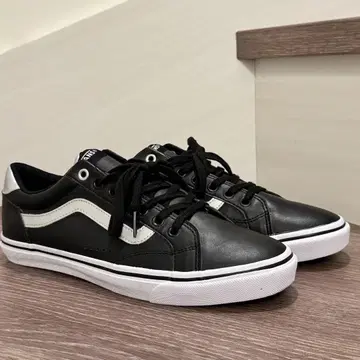 Vans 블랙/실버 스니커즈 28.0