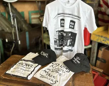 City Lights Bookstore 티셔츠