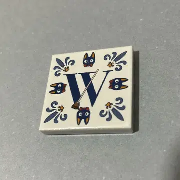 지브리 알파벳 타일 W 마녀 배달부 키키