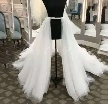 웨딩 오버 레인 결혼식