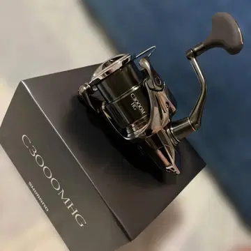 22 시마노 스텔라 C3000MHG 새상품급