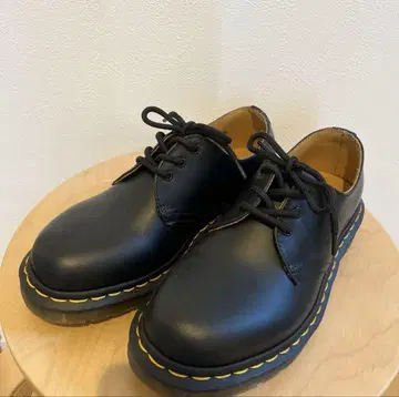 Dr. Martens 옥스퍼드 신발 1461 3홀