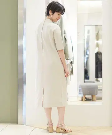 폴리에스테르 코튼 백 펄 버튼 원피스