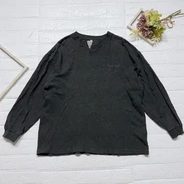남성용 긴팔 티셔츠 디자인 옷깃 차콜 그레이 L 사이즈 착용감 쾌적