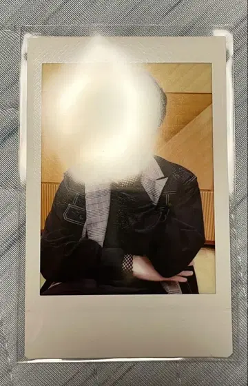 아라마키 요시히코 벌스데이 폴라로이드 2024