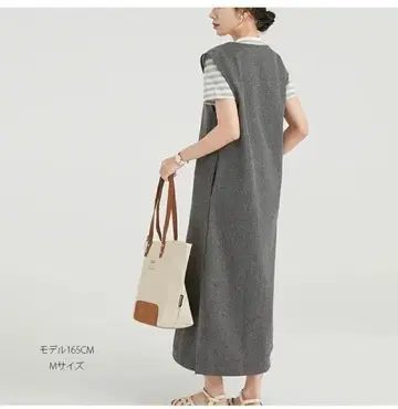 깊은 V 넥 원피스 봄/여름 포켓 부착