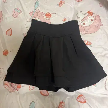 미셸 마카롱 슬림 레그 스커트 블랙 S