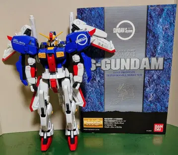 MG S 건담 조립 완료