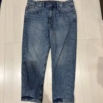 H&M Relaxed Tapered Cropped 데님 L 사이즈