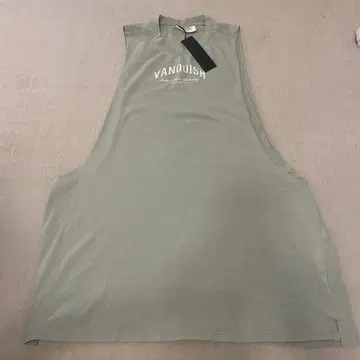 새상품 vanquish fitness 탱크탑