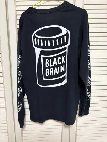 블랙 브레인 롱 T 블랙
