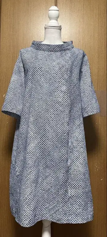 기모노 리메이크 심플 아리마츠 시보리 A 라인 원피스 스탠드 카라