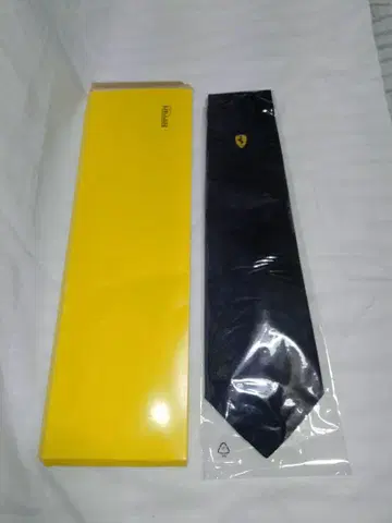 신상품 미사용 페라리 FERRARI 넥타이 네이비 로고