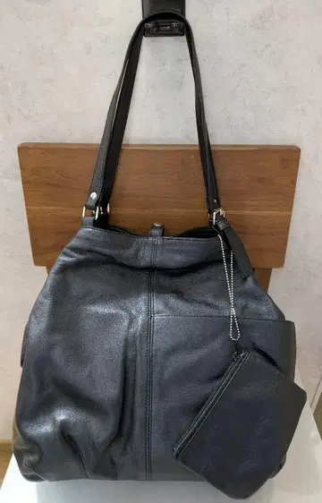 블랙(건메타) 가죽 토트백 파우치 포함