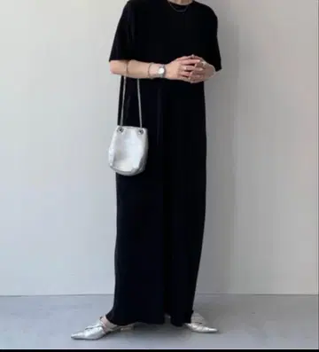 블랙 롱 원피스 반팔