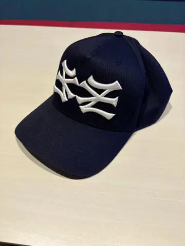 OMA 캡 네이비