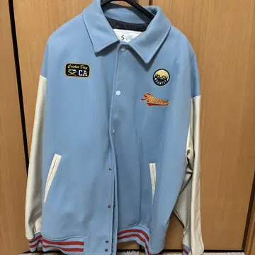 스카이블루 자수 바시티 자켓