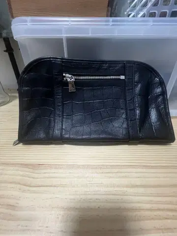 크로커다일 패턴 클러치백