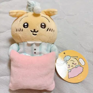 치이카와 데스크탑에서 지켜보는 걸이 봉제 인형 (네레나이 토끼)