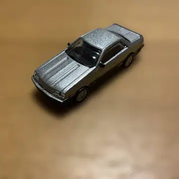 닛산 스카이라인 50주년 궤적의 명차 컬렉션 2000GT-RS 1/72