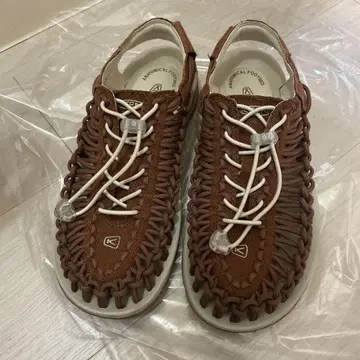 KEEN 유니크 캔버스