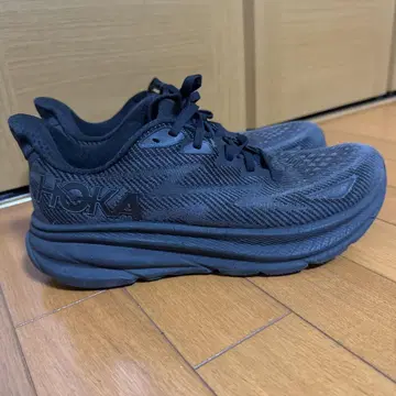 HOKA ONE ONE CLIFTON 9 블랙 27.5
