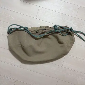 Laid.B 백 메쉬 백