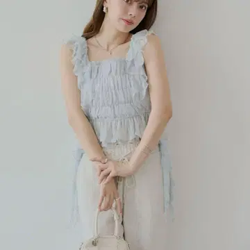 Chico 레이스 드롭 프릴 셔링 블라우스 블루