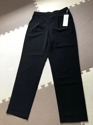 any SIS 블랙 슬랙스 허리밴딩