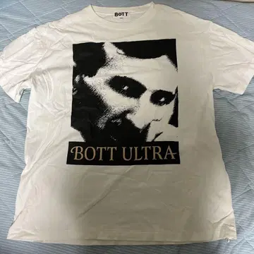 BOTT 티셔츠