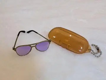 아이웨어 컬렉션 가챠 티어드롭