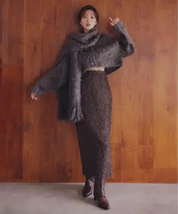 코코딜 라메 프린지 타이트 스커트 오카자키 사에 콜라보