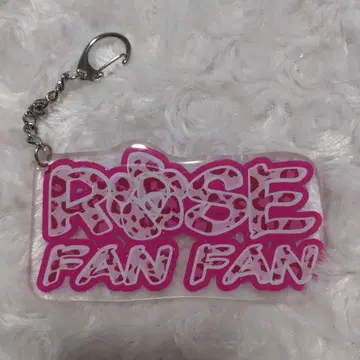 ROSEFANFAN 로즈 팬 팬 아크릴 키링 로고