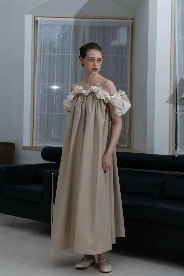 THE TOE Erie frills onepiece S 사이즈 베이지