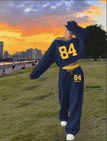 네이비 맨투맨 셋업 84