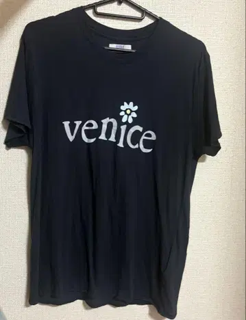 ERL venice 티셔츠