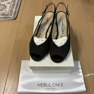 NEBULONI E 스웨이드 오픈토 샌들
