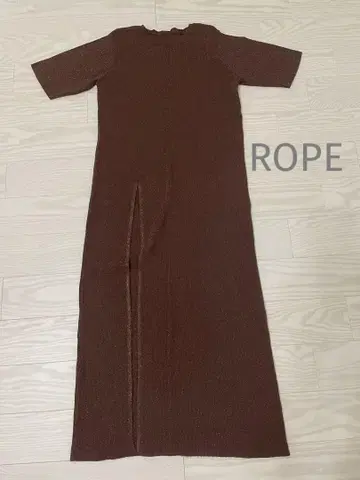 ROPE 로페 라메 니트 원피스 브라운