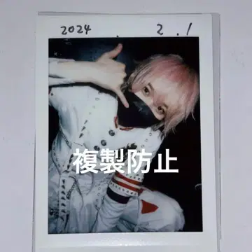 기코토카 AVAM 마쿠로 의상 교환 폴라로이드