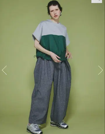 많은 탭 팬츠