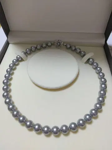 인공 펄 목걸이 실버 그레이 꽃 모양 클라스프 SILVER