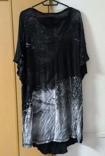 MA_JULIUS 15SS 전사 디폼드 프린트 오버 사이즈 티셔츠