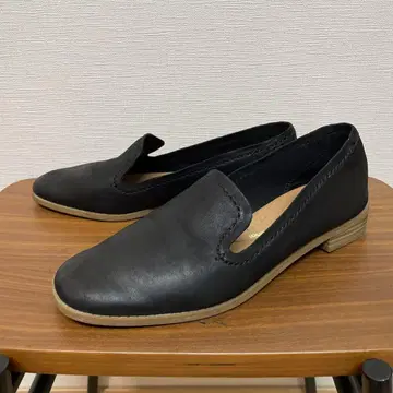 Clarks 퓨어 홀 블랙 슬립온 로우 힐 UK5