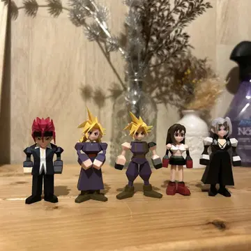 FF7 폴리곤 피규어 5종 세트
