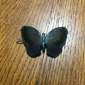 나비 머리핀